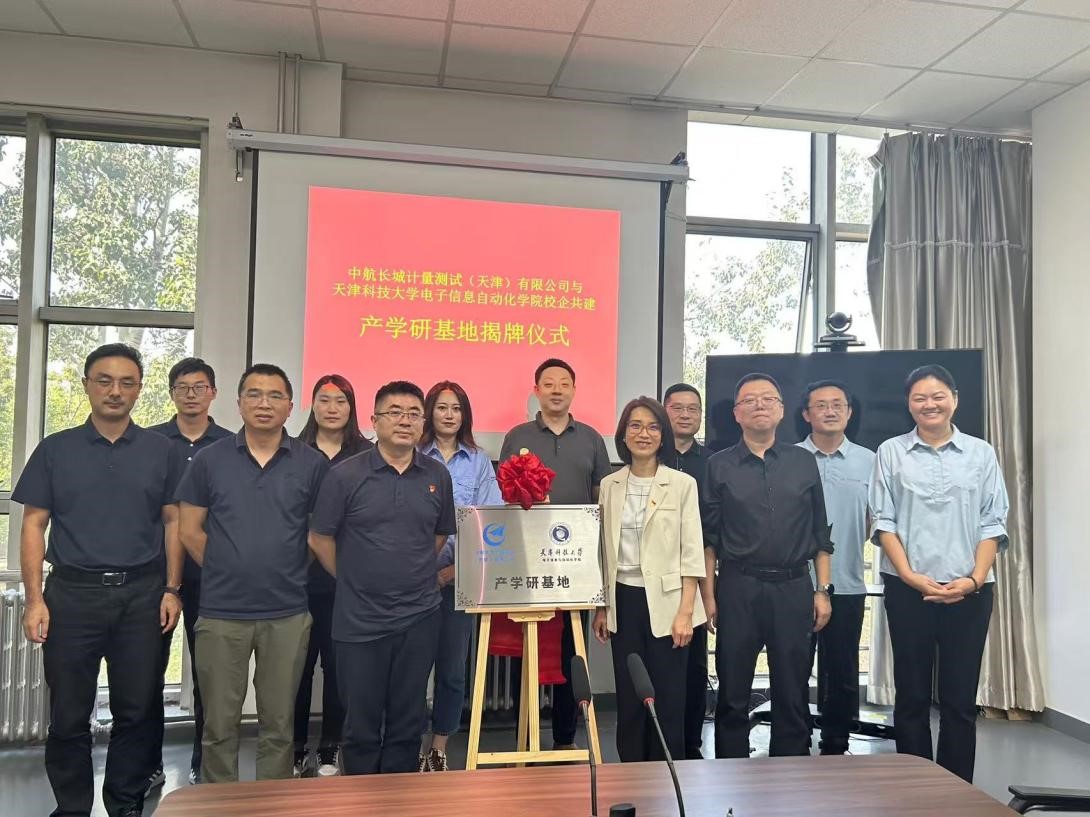 f2e75c6b4f684eee996d48d34f80e112.jpg f2e75c6b4f684eee996d48d34f80e112.jpg